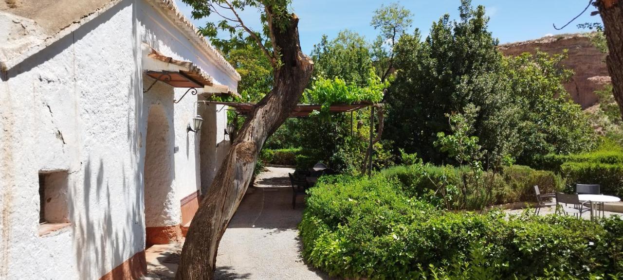 Casas Cueva Y Cortijo La Tala En Guadix Hotel Exterior foto
