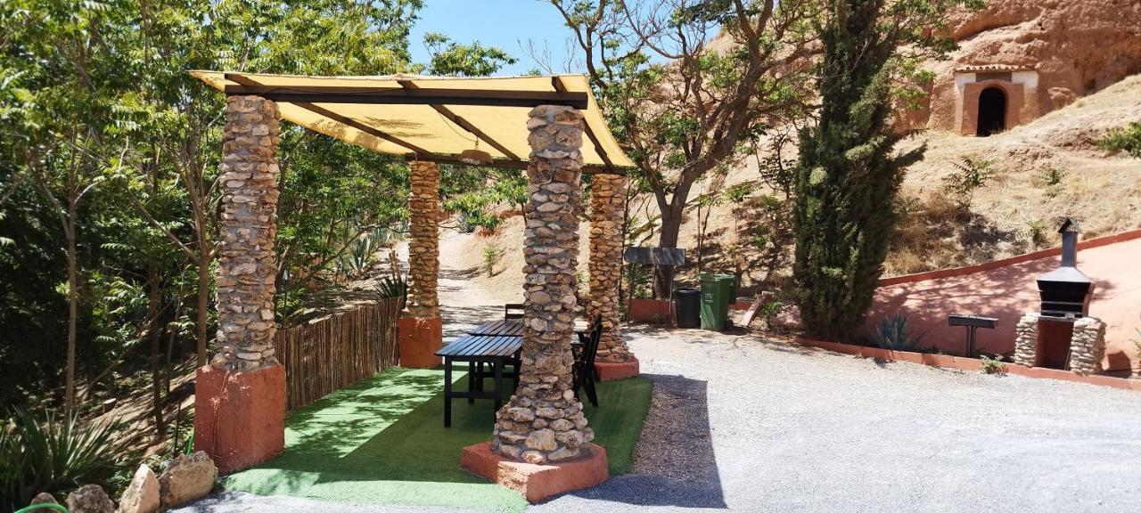 Casas Cueva Y Cortijo La Tala En Guadix Hotel Exterior foto