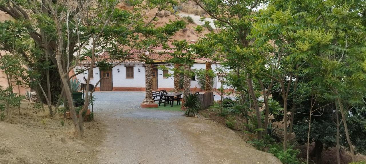 Casas Cueva Y Cortijo La Tala En Guadix Hotel Exterior foto
